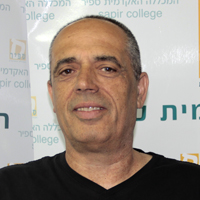 ד"ר אמיר מיטל