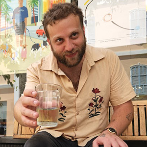 נועם נוי