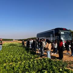 סיור חקלאי בשדה ניצן