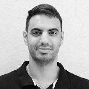 יניר שוקרון