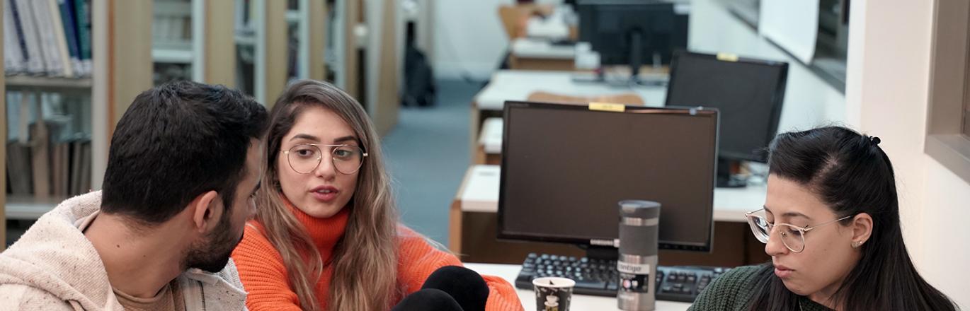 סטודנטים במעבדת ח"י ספיר