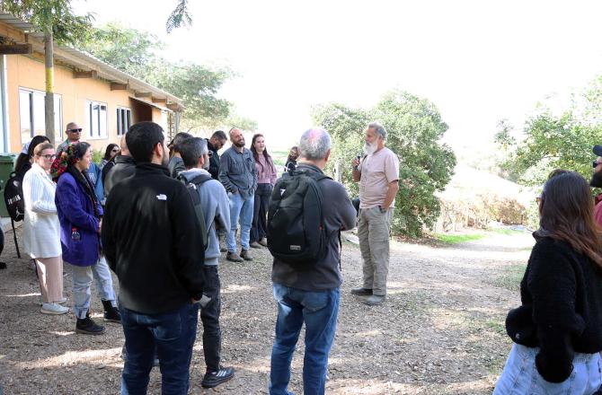 סיור בחוות בולוטין