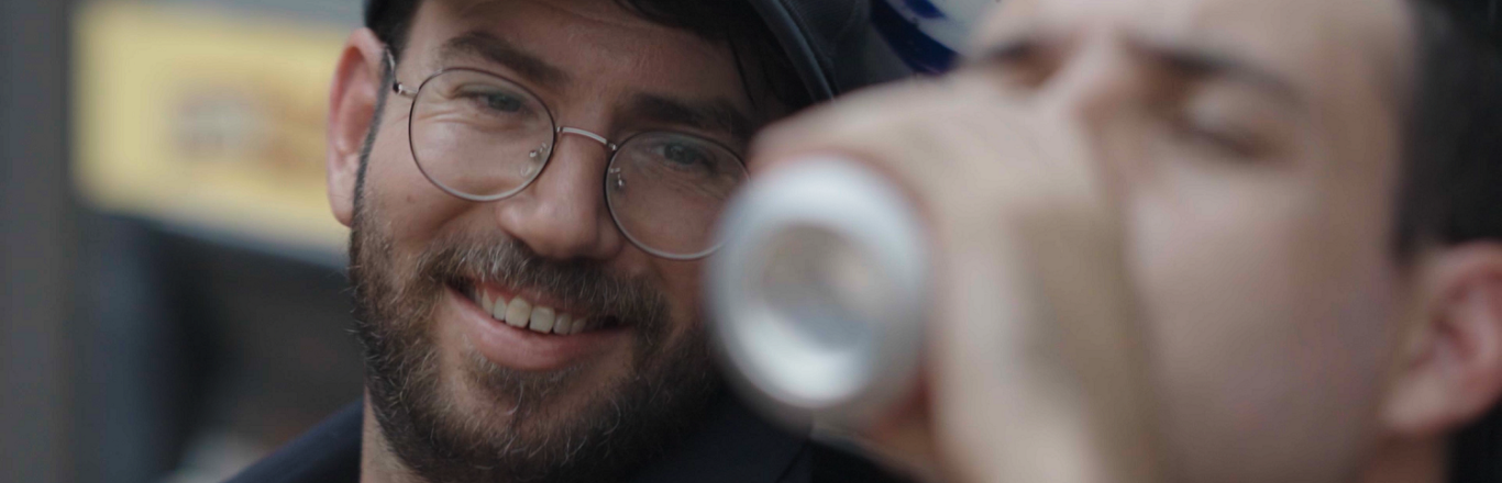 לחצו לפתיחת הסרטון בחלונית