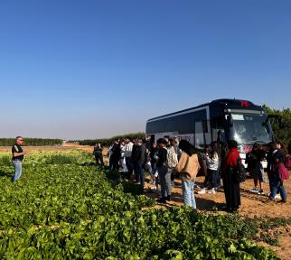 סיור חקלאי בשדה ניצן